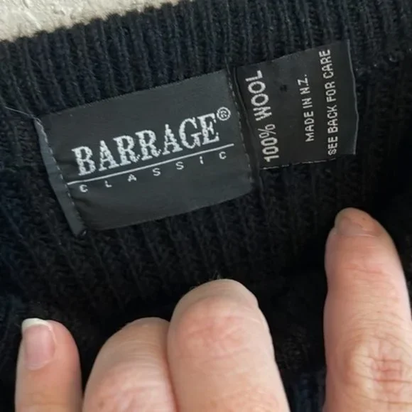 Mens 100% wool sweater